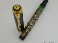 M900 (Old Style) © http://kmpn.blogspot.com